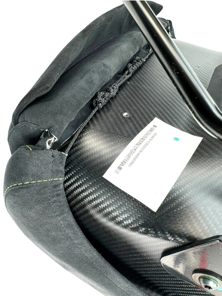 MCLAREN P1 MSO BLACK ALCANTARA CARBON RACING SEATS 13NA345RP