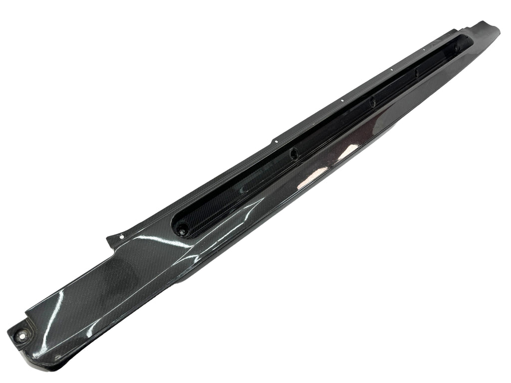 BENTLEY BENTAYGA RIGHT CARBON SIDE SKIRT 2017+ 36A071786