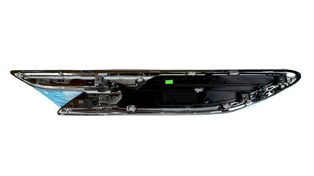 BENTLEY BENTAYGA 2023+ LEFT FENDER AIR GRILL 36A821309