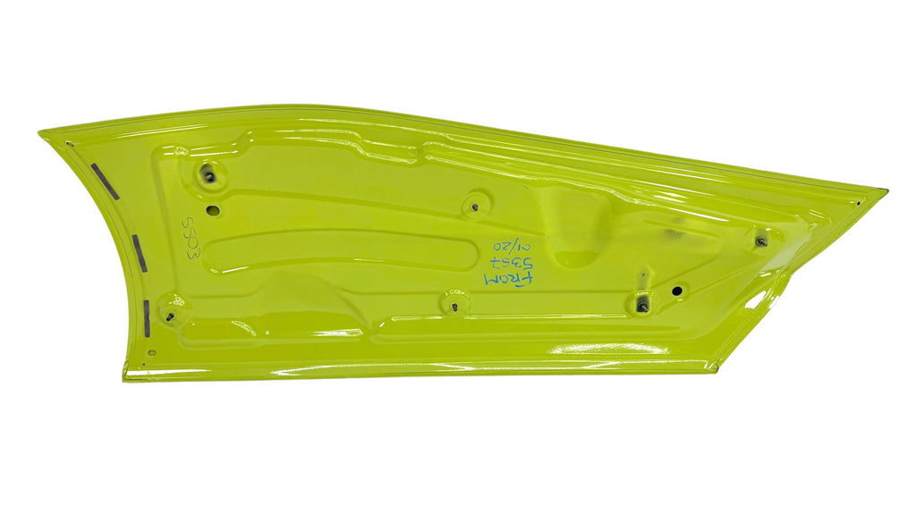 MCLAREN 570S DOOR OUTER OPPLIQUE - RH 13AB027CP  (ACID LIME)