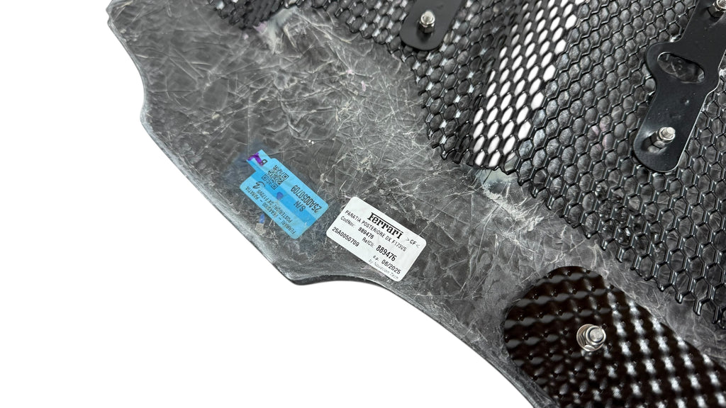 FERRARI SF90 XX REAR CARBON BULKHEAD ENGINE COVER SET 889476 889228