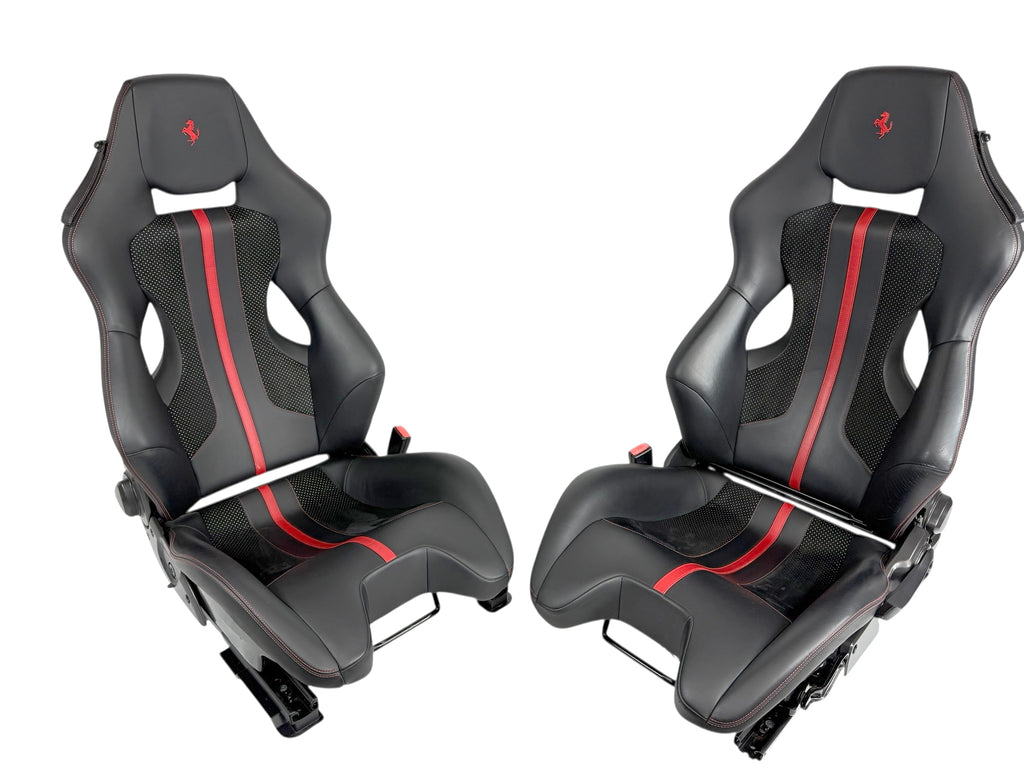 FERRARI 488 PISTA/ 812/ F8 GOLDRAKE CARBON SEAT RED AND BLACK 783322 783325