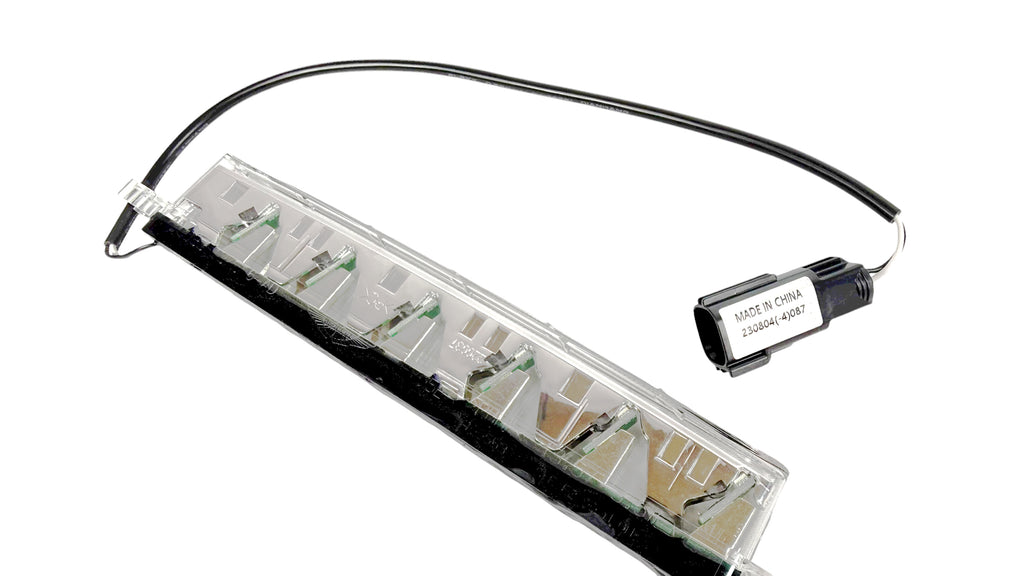 ASTON MARTIN DBS V12 SIDE REPEATER CD33-13K376-AD