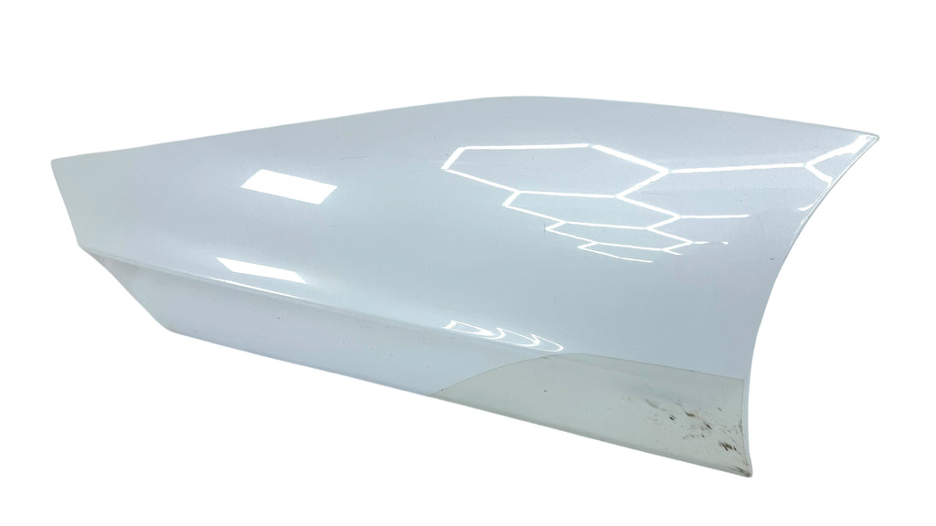 MCLAREN 570S DOOR OUTER OPPLIQUE - RH 13AB027CP (MURIWAI WHITE)