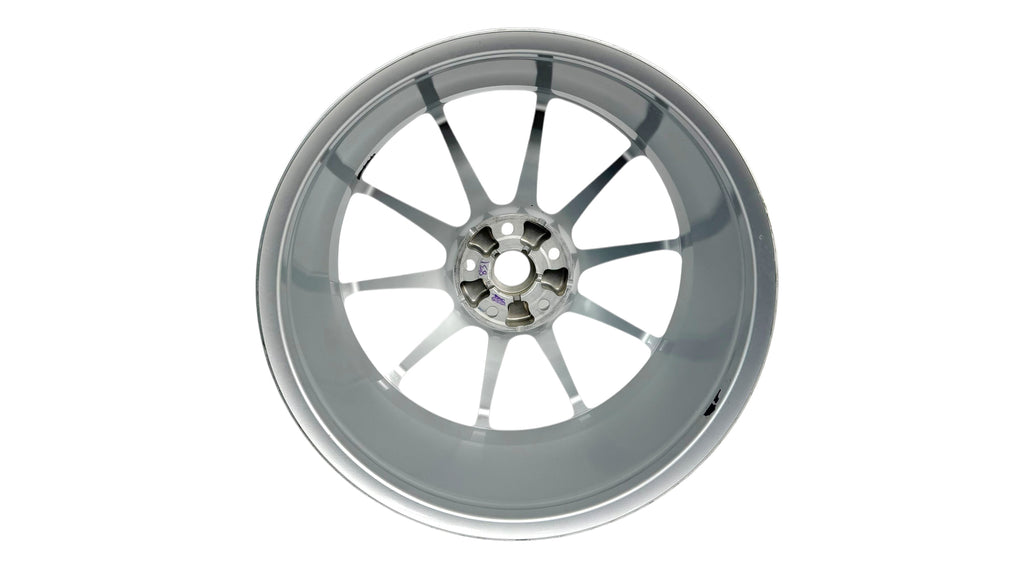 MCLAREN P1 FRONT 19X9 WHEEL IN SILVER 12B0098CP-GSW