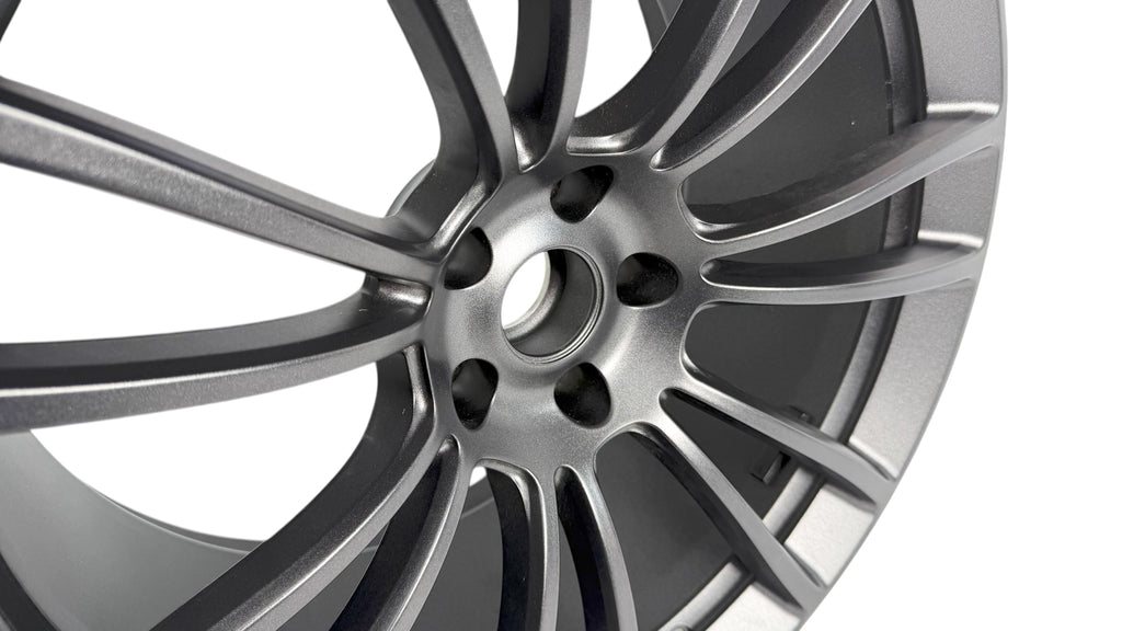 MCLAREN 570S REAR WHEEL IN STEALTH 13BA062CP-PGW