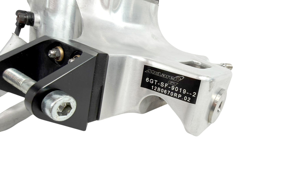 MCLAREN P1 GTR FRONT RIGHT HUB CARRIER 12B0670RP