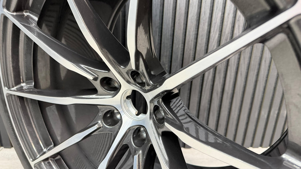 MCLAREN 600LT 10 SPOKE REAR ALLOY WHEEL WITH TROFEO-R 20X11J 13BA428RP (DIAMOND)