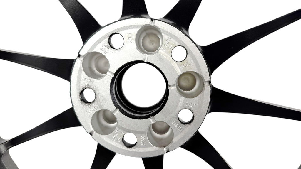 MCLAREN 675LT 10 SPOKE ULTRA LIGHT 19" FRONT ALLOY WHEEL 11B1647RP