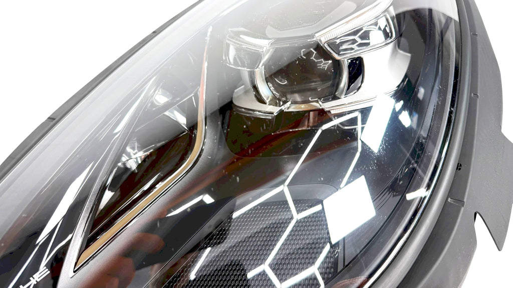 PORSCHE MACAN 2019-21  FRONT LEFT LED HEADLIGHT 95B.941.009.BC