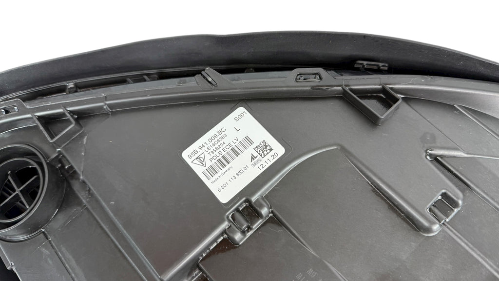 PORSCHE MACAN 2019-21  FRONT LEFT LED HEADLIGHT 95B.941.009.BC