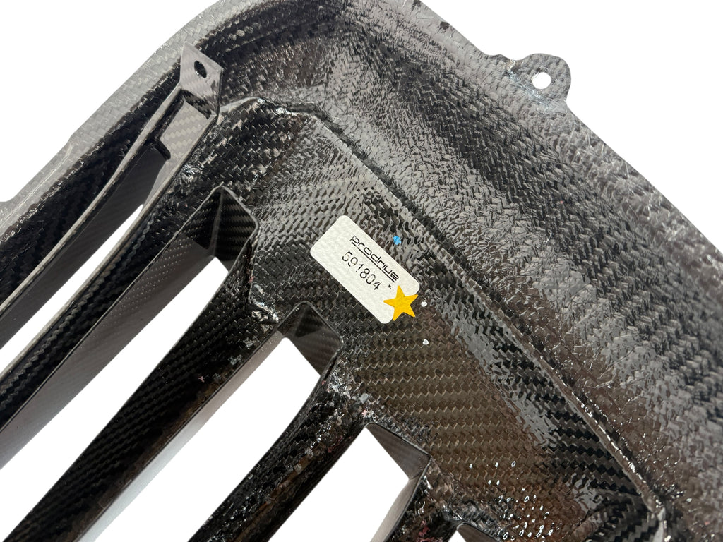 OVERFINCH SUPERSPORT L494 FRONT RIGHT CARBON BUMPER GRILL AF8-06-9001-02A