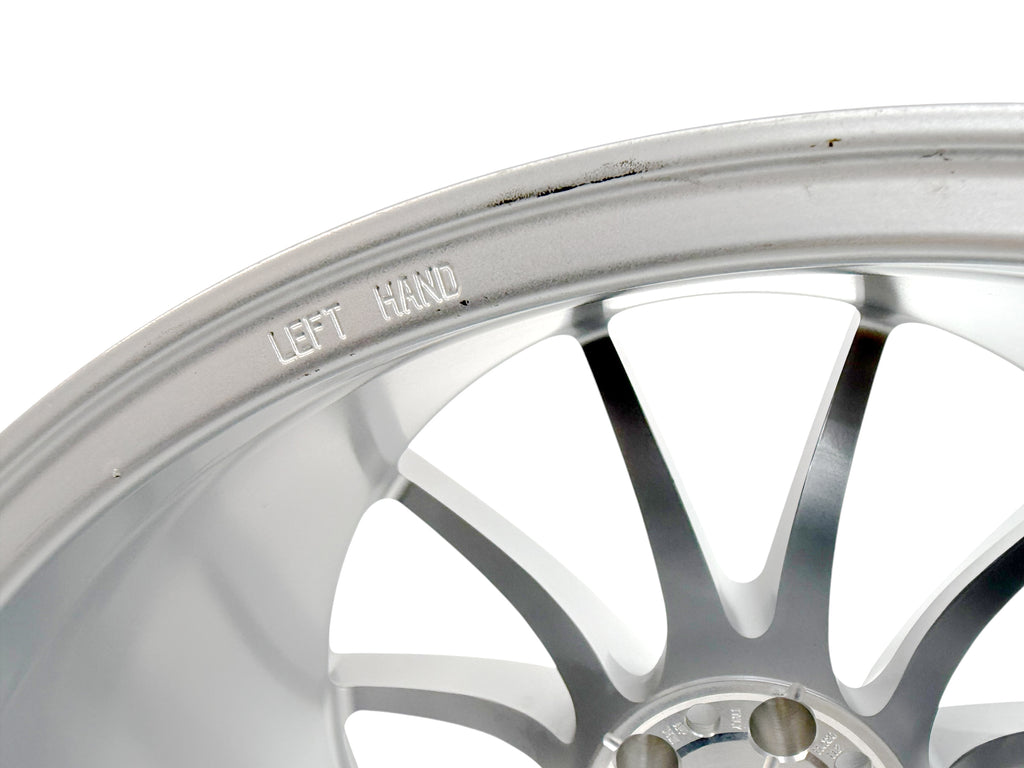 MCLAREN 720S ULTRA-LIGHTWEIGHT WHEEL - REAR LEFT 14B0406CP (SILVER)