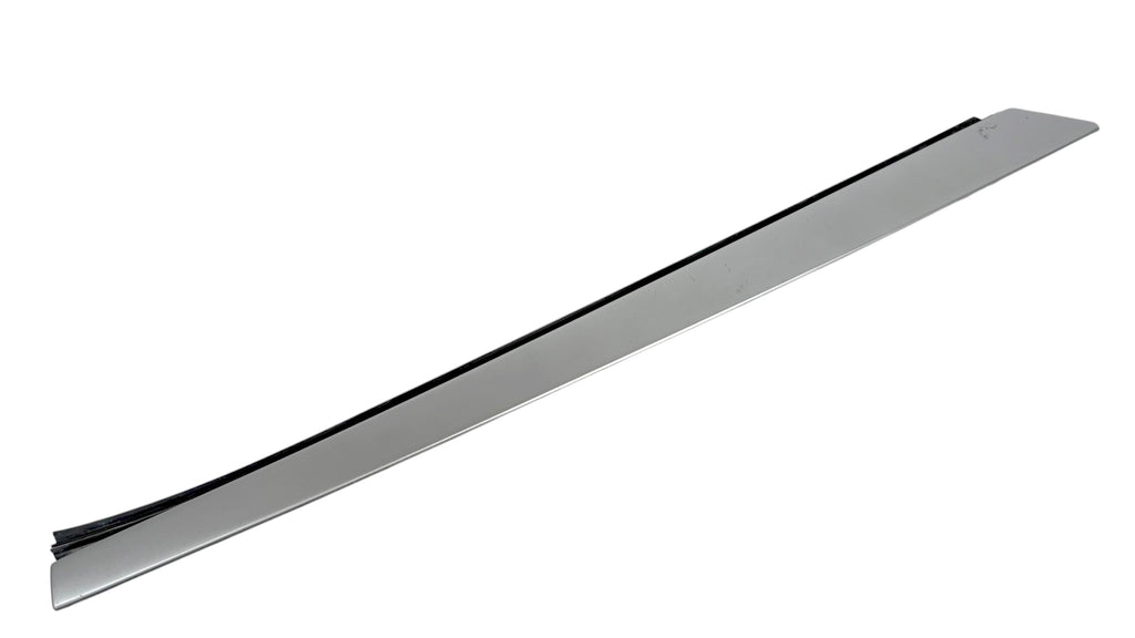 MCLAREN 720S LEFT QUARTER WINDOW FINISHER - SILVER 14A42480CP-FC003