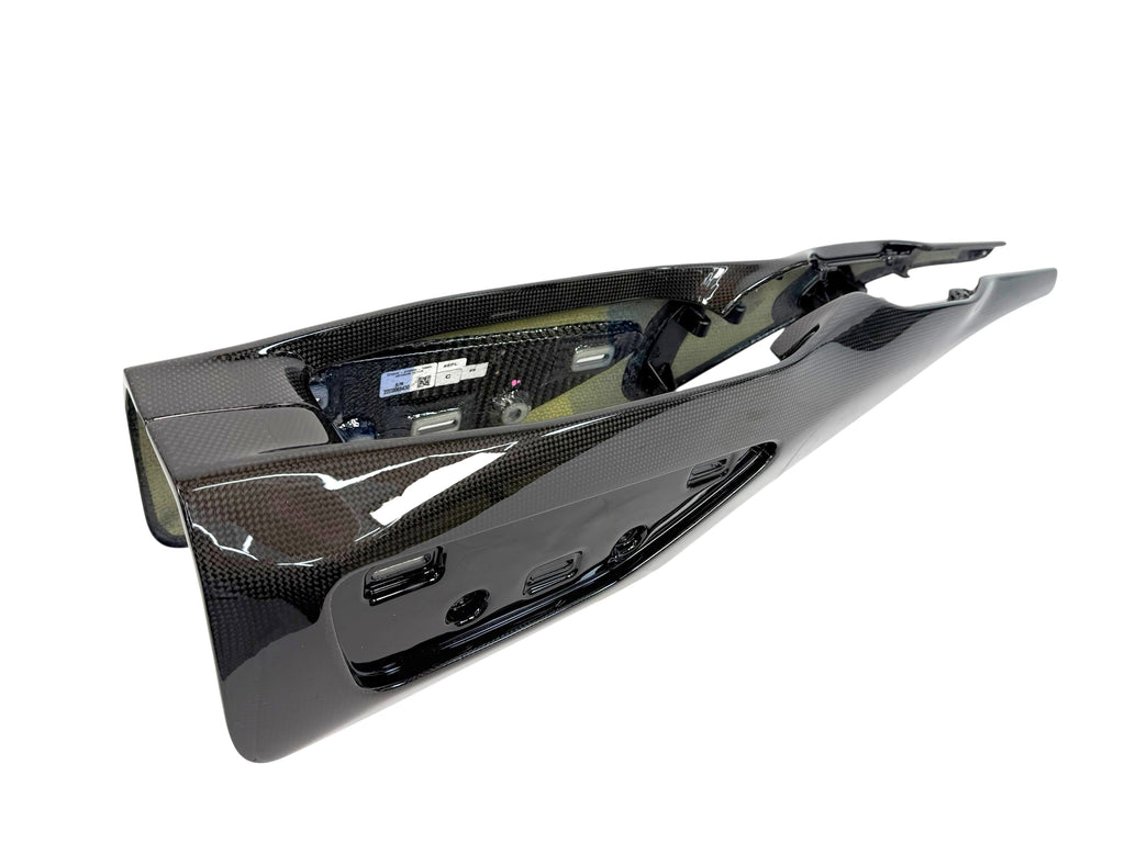 FERRARI SF90 CARBON CENTRE TUNNEL 873900 873899