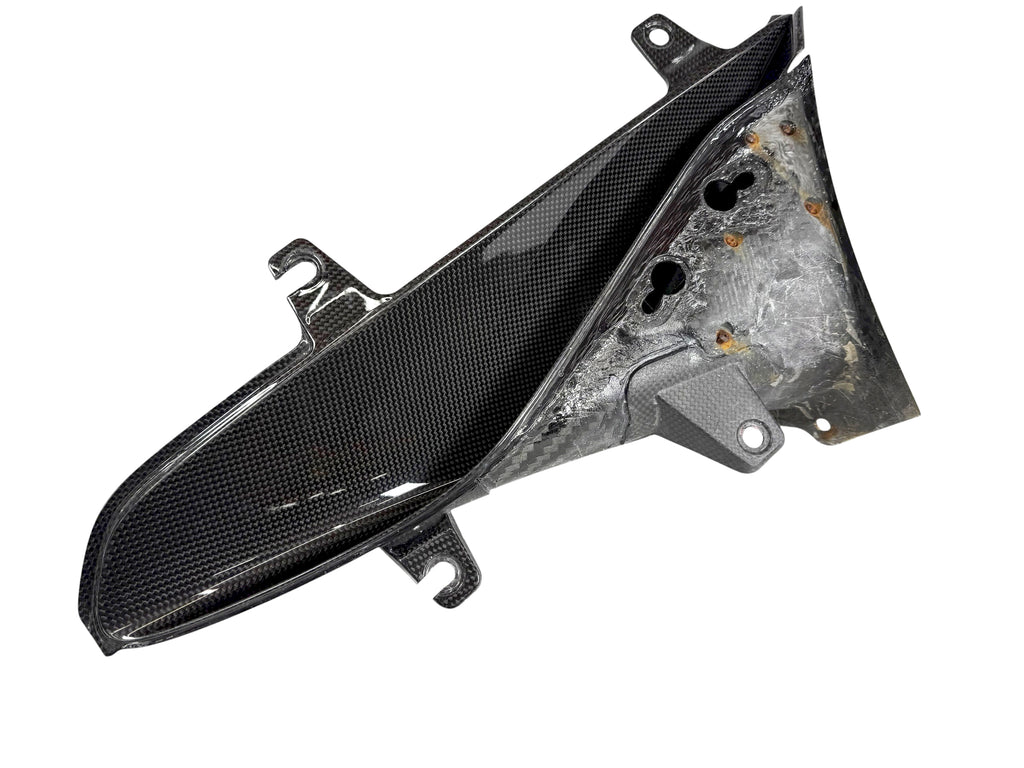 FERRARI PORTOFINO RIGHT CARBON FENDER VENT 70004375