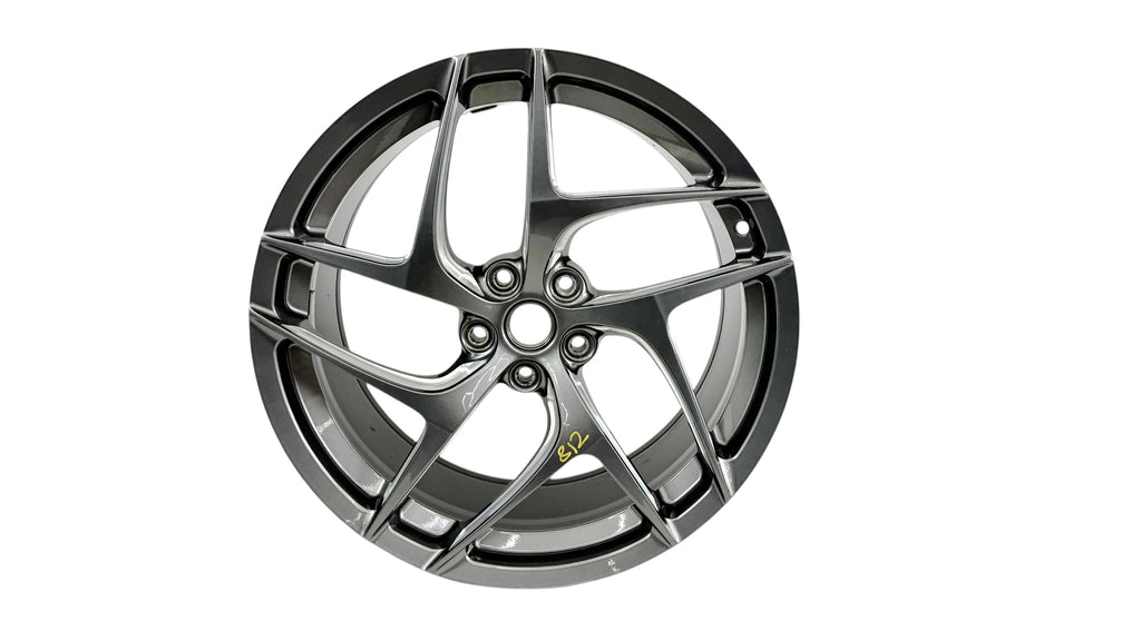 FERRARI 812 FORGED FRONT LEFT WHEEL GREY/ MACHINE 325270