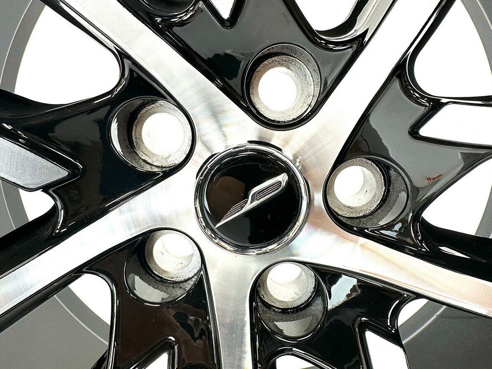 OVERFINCH 22″ LEGGERO FORGED ALLOY WHEELS WITH PIRELLI TYRES