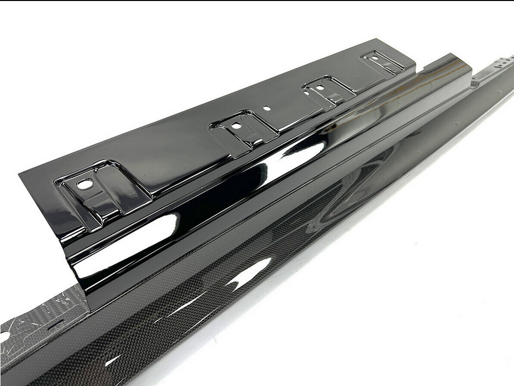 FERRARI 812 COMPETIZIONE CARBON OUTTER SILL COVER SET 985798415 985798405