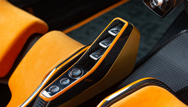 MCLAREN SENNA MSO GOLD GEAR SELECTOR BASE HOUSING 15AD982CP