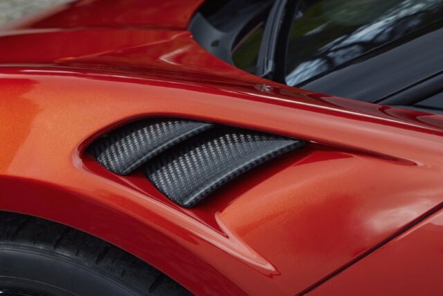 MCLAREN ARTURA MSO CARBON FENDER LOUVRE KIT 16AA239MP-CFG