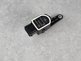 MCLAREN MP4 12C HEADLIGHT/HEADLAMP LEVEL SENSOR 11M0253CP