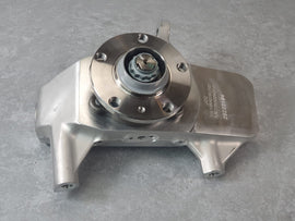 MCLAREN 600LT FRONT RIGHT SIDE HUB KNUCKLE BRAND NEW 13BA029GP
