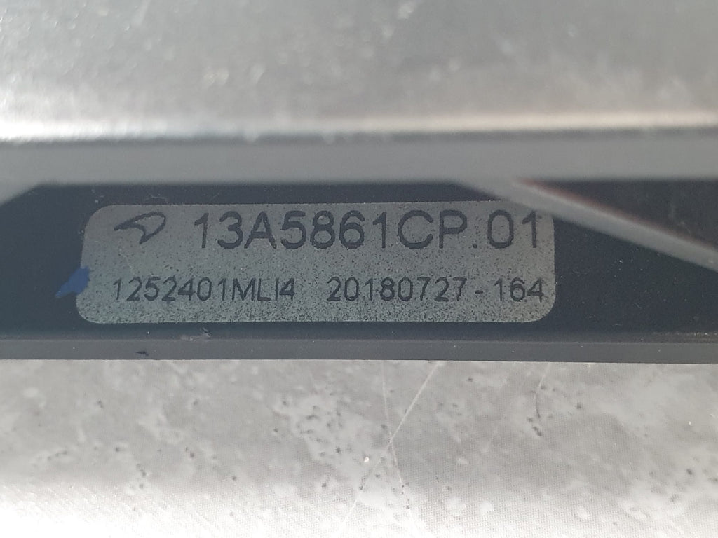 MCLAREN 570S 540C RIGHT WIPER ARM 13A5861CP