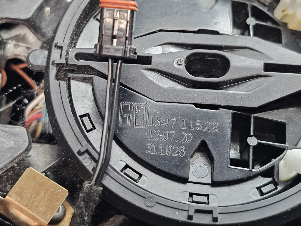 AUDI Q8/ RSQ8 FRONT RIGHT WING MIRROR WITH SURROUND VIEW BLACK - 4M8857410AS9B9