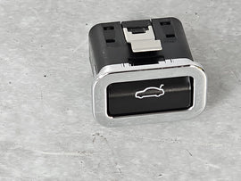 BENTLEY RELEASE BUTTON 3Y0959831D