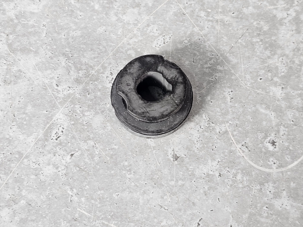 BENTLEY RUBBER BUSH 3W0121276