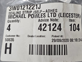 BENTLEY SEAL STRIP FRONT L0WER DUCT 3W0121221J