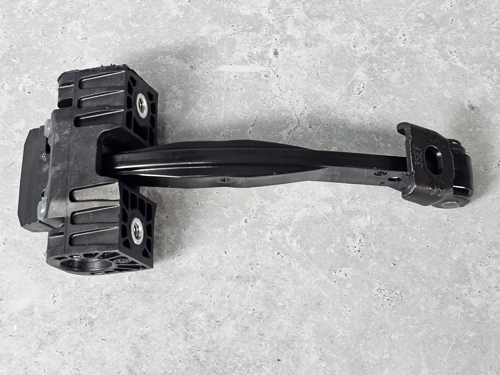 BENTLEY DOOR CATCH 3SE837249A
