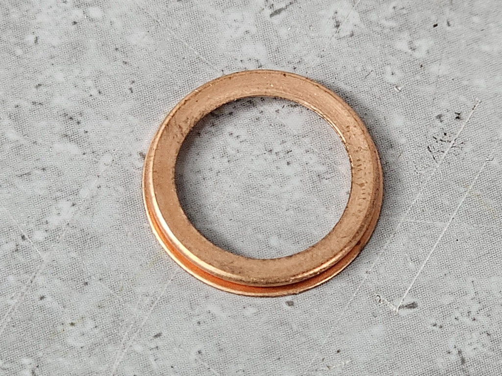 BENTLEY SEALING PLATE WHT002834