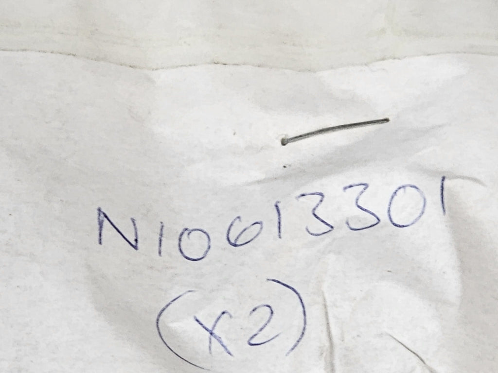 BENTLEY  HEXAGON SOCKET FLAT HEAD BOLT N10613301