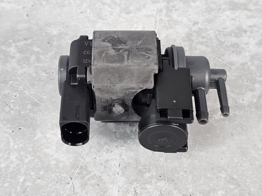 LAMBORGHINI PRESSURE CONVERTER 06M906609A