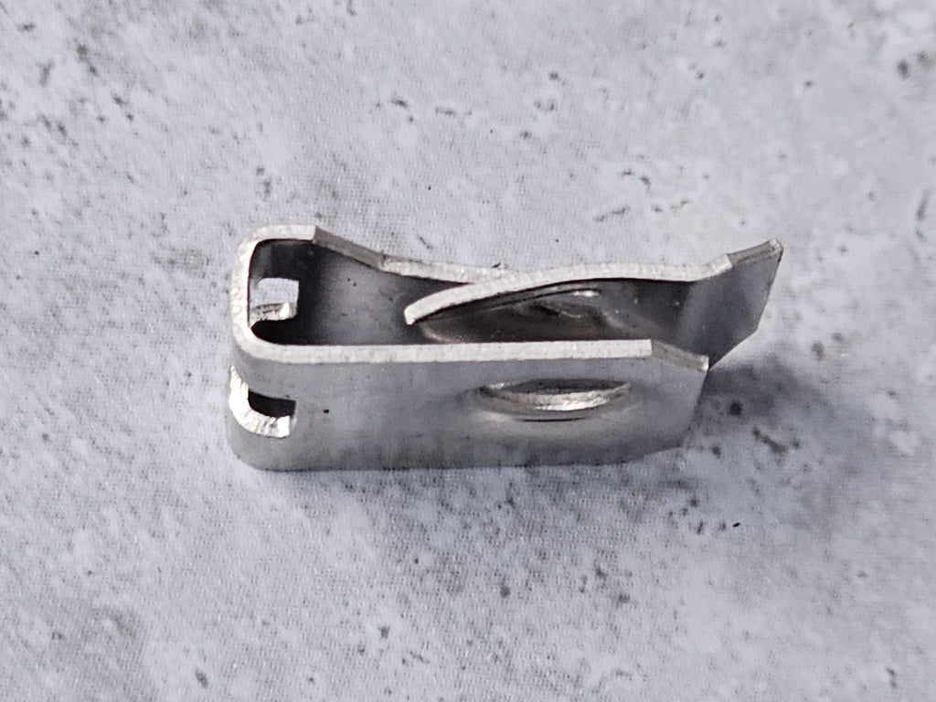 ASTON MARTIN SPIRE NUT 701448