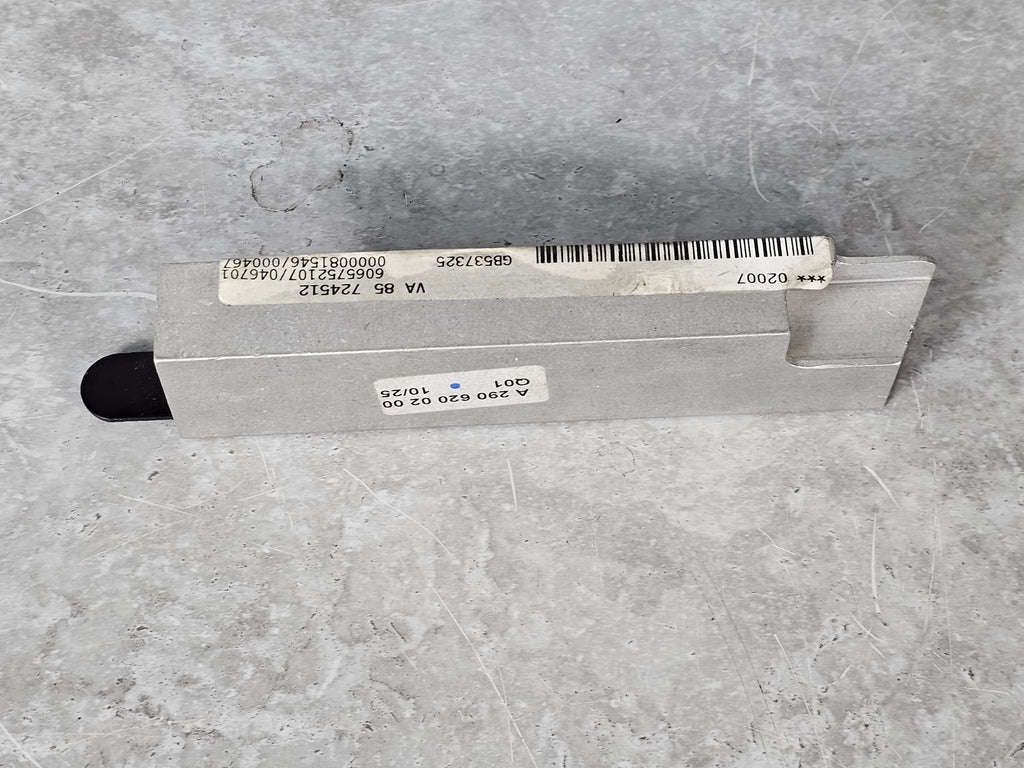 MERCEDES-BENZ BRACKET A2906200200
