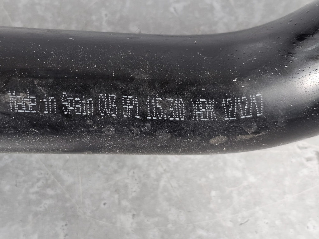 PORSCHE 911 991 (2011-2021) OIL FILLER PIPE WITH OIL FILLER SUPPORT 9P1115310 / 9P1115653