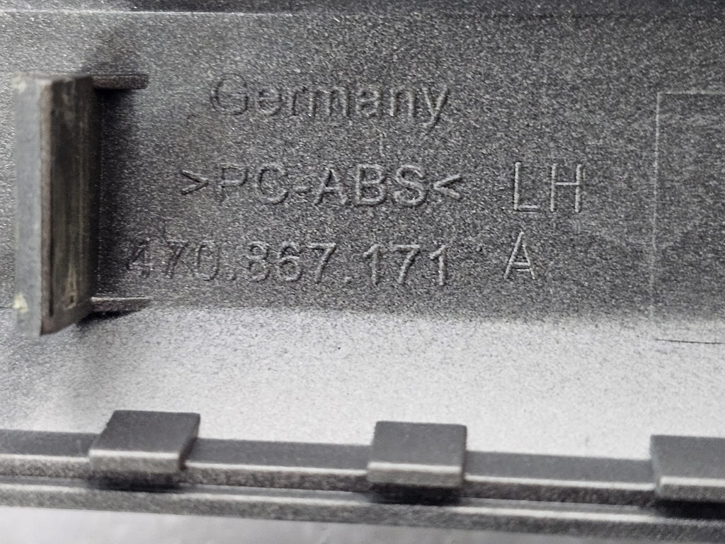 LAMBORGHINI AVENTADOR HANDLE RECESS LH 470867171A