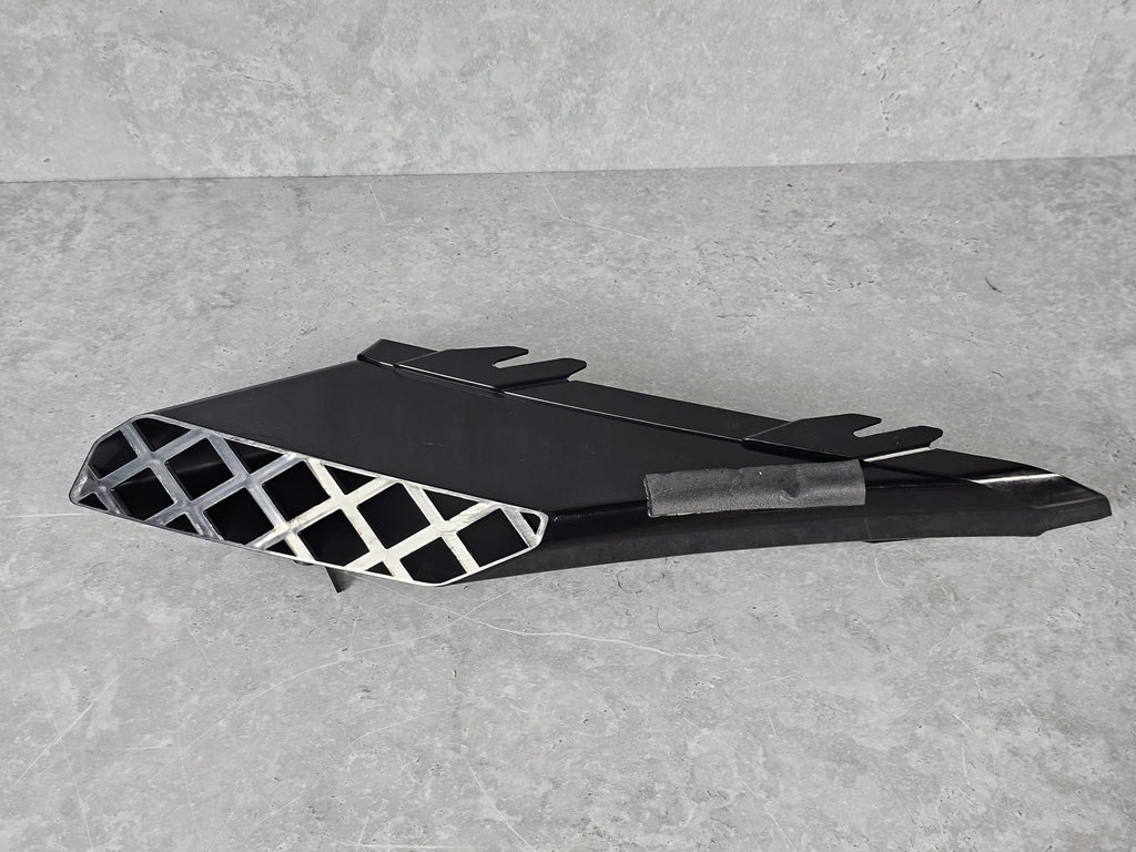 LAMBORGHINI AVENTADOR AIR GRILL RH 470853624B