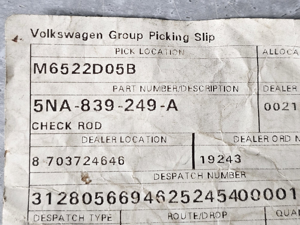 VOLKSWAGEN / SEAT DOOR CATCH 5NA839249A