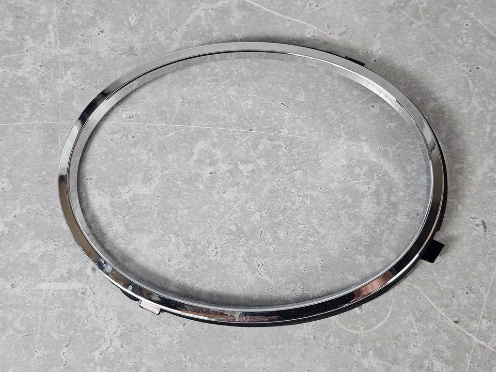 BENTLEY BENTAYGA 2016+ OUTER LEFT HEADLIGHT TRIM 36A807823A