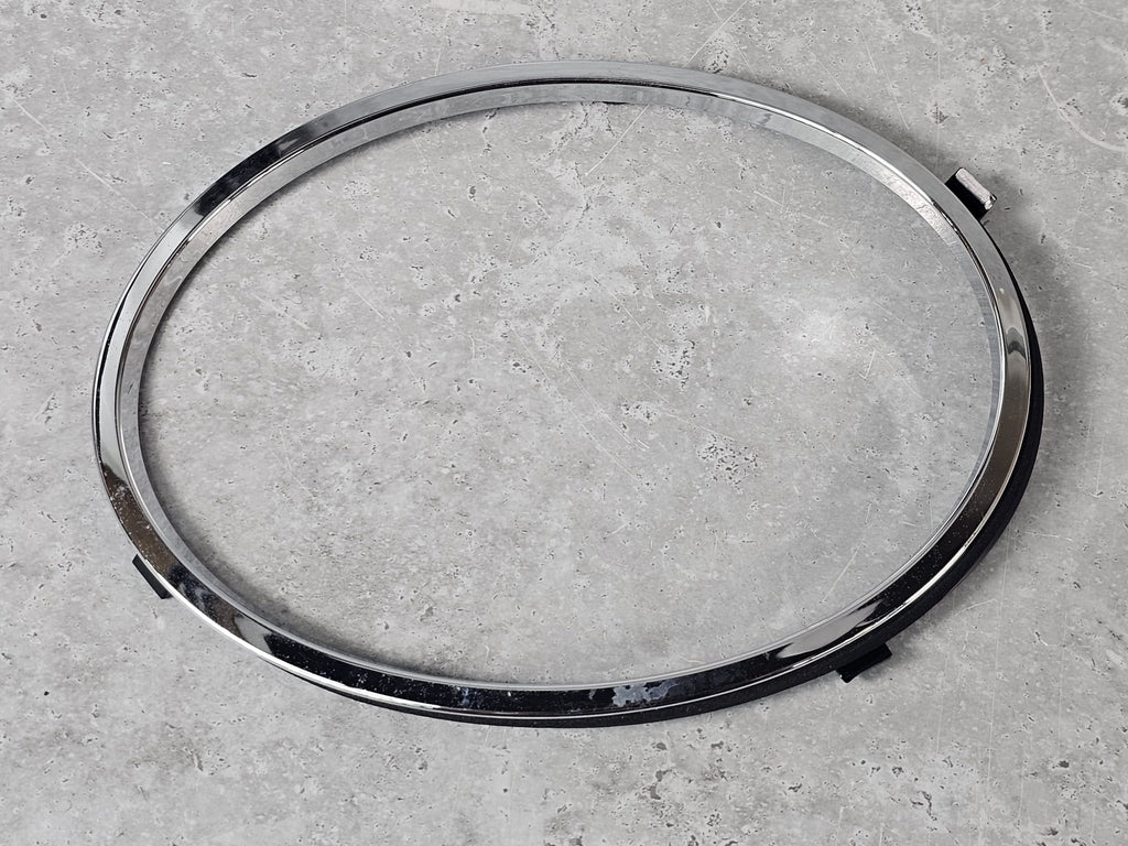 BENTLEY BENTAYGA 2016+ OUTER RIGHT HEADLIGHT TRIM 36A807824A