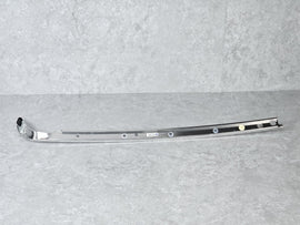 BENTLEY TRIM STRIP FOR WIND- SCREEEN 3SD853981