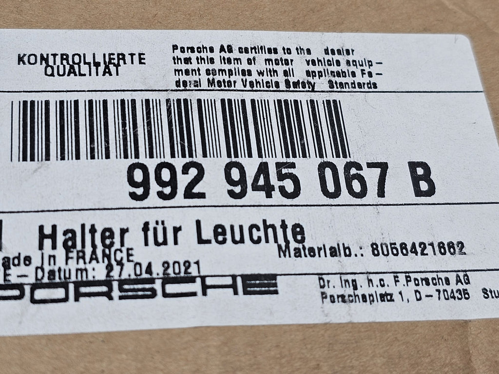 PORSCHE 992 HOLDER FOR LIGHT 992945067B