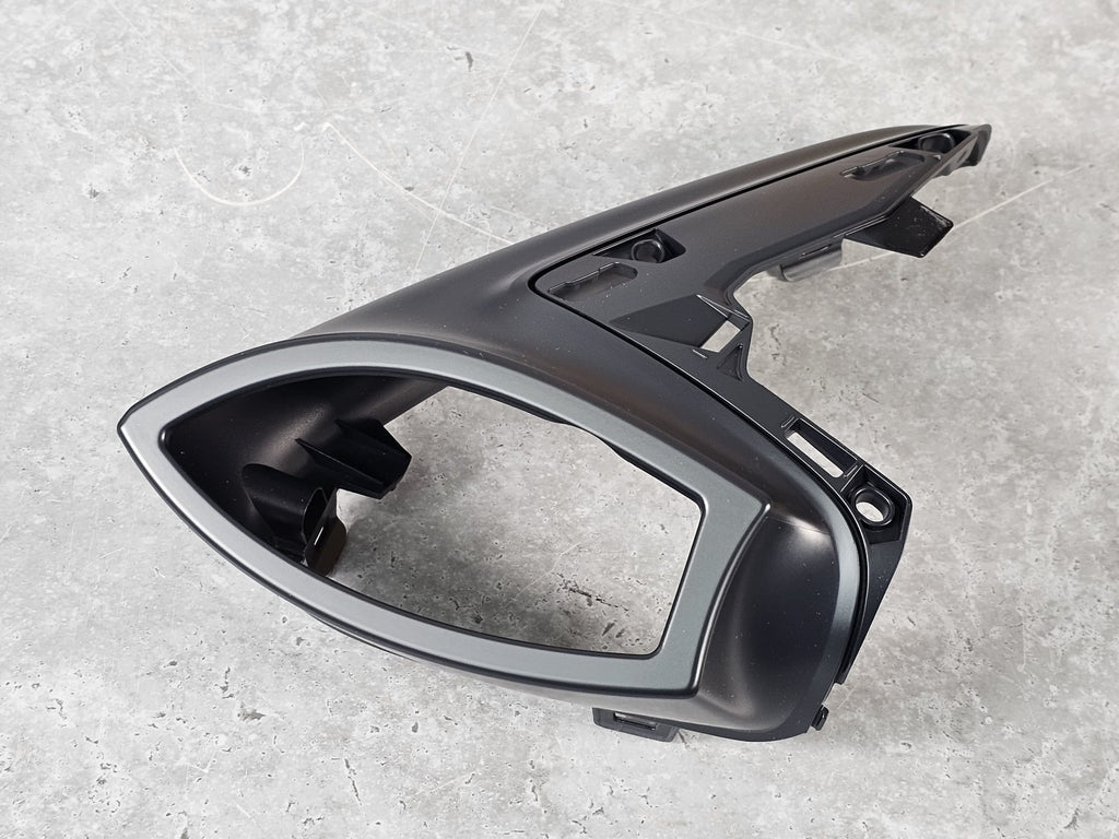 PORSCHE 992 LOWER WING MIRROR HOUSING COVER LH 992857109CG2X