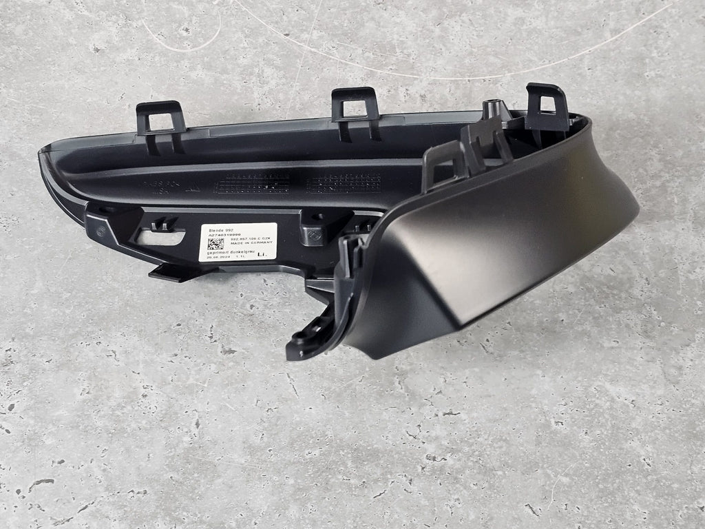PORSCHE 992 LOWER WING MIRROR HOUSING COVER LH 992857109CG2X