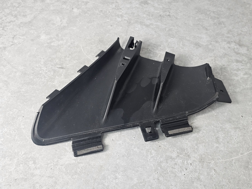ASTON MARTIN AERO DUCT BUMPER LH RY63-9G921-A