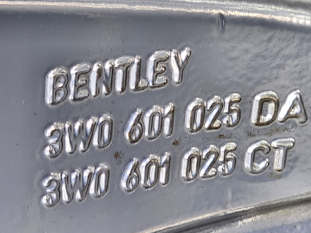 BENTLEY CONTINENTAL GT&GTC 2011-18  ALUMINIUM RIM 3W0601025CT (REF2)
